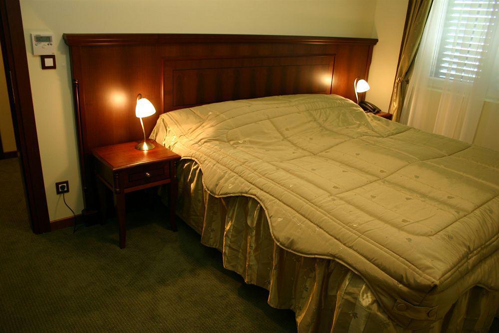 Hotel Aquarius Dubrovnik Bagian luar foto